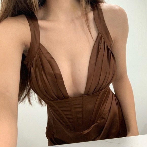 Brown satin corset dress - Picture 5 of 5